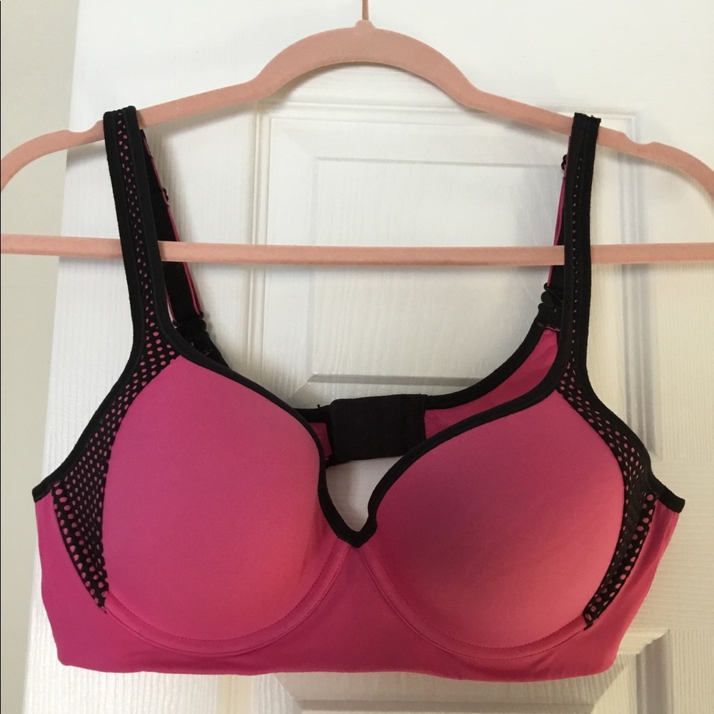 Maidenform pink and black sports bra